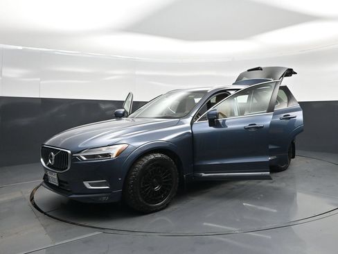 Used 2019 Volvo XC60 T6 Inscription w/ Protection Package Premier AWD/4WD image 28