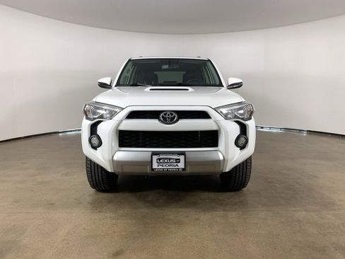 Used 2018 Toyota 4Runner TRD Off-Road Premium image 3