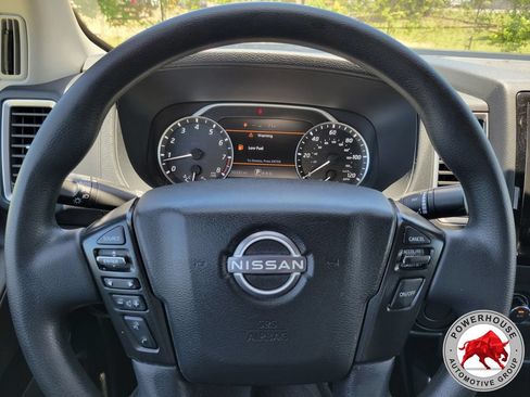 Used 2023 Nissan Frontier SV RWD image 32