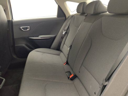 Used 2025 Kia K4 FWD image 18