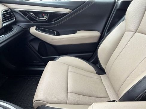 Used 2020 Subaru Outback Limited image 24