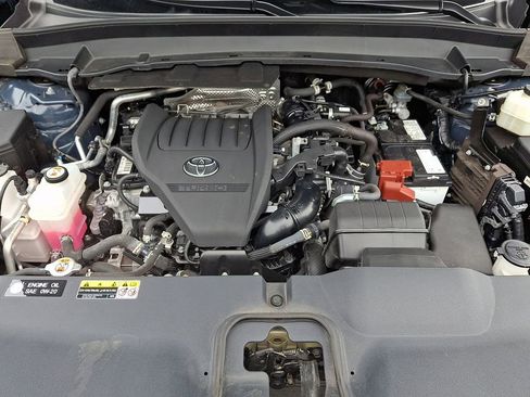 Used 2024 Toyota Grand Highlander AWD image 30