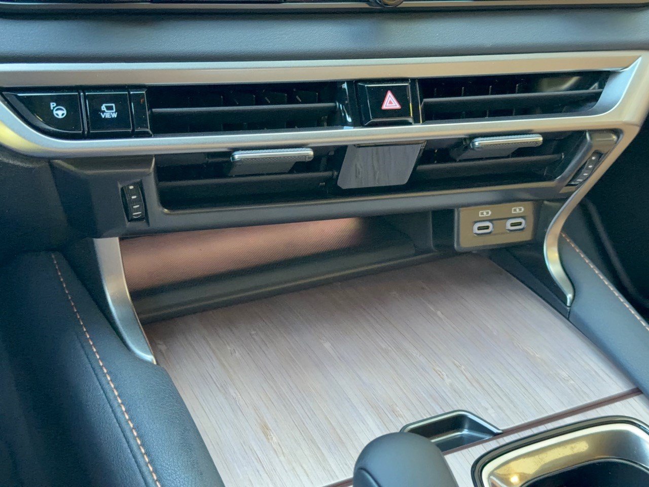 New 2026 Lexus RX 350 AWD image 22