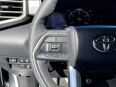 Used 2025 Toyota Tundra Limited w/ TRD Off-Road Package AWD/4WD image 18