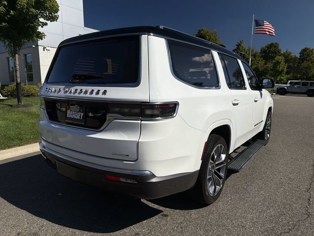 Used 2022 Jeep Grand Wagoneer Series III w/ Rear Seat Video Group 1 AWD/4WD image 8