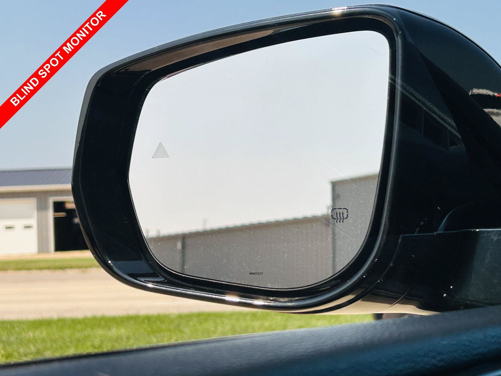 Used 2023 Jeep Grand Cherokee Altitude AWD/4WD image 9