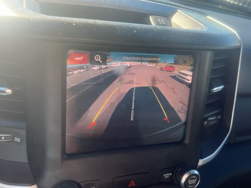 Used 2022 RAM 1500 Big Horn image 19