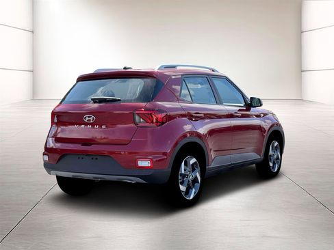 New 2026 Hyundai Venue SEL image 7