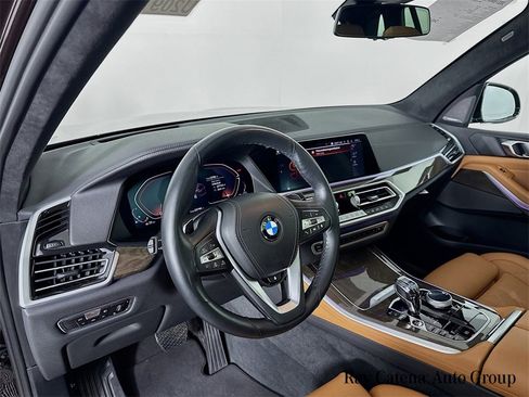 Used 2023 BMW X5 xDrive40i w/ Executive Package image 9