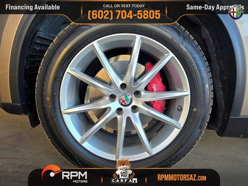 Used 2019 Alfa Romeo Stelvio Ti Lusso w/ Quick Order Package 22X Lusso image 30