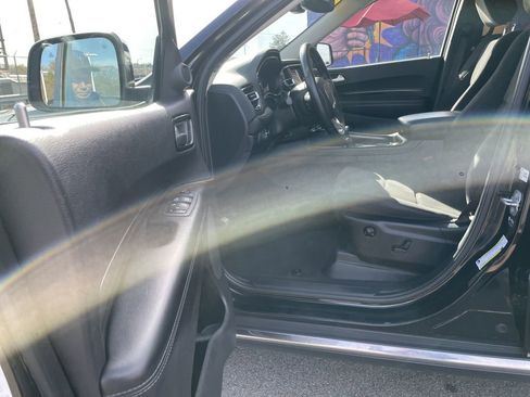 Used 2022 Dodge Durango SXT AWD/4WD image 14