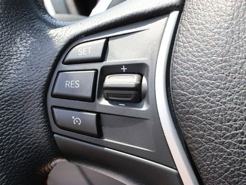 Used 2017 BMW 330i Sedan RWD image 25