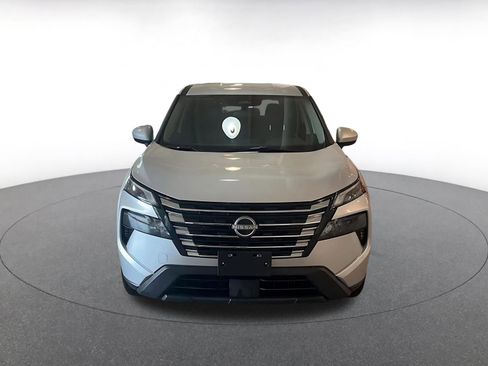 Used 2025 Nissan Rogue SV FWD image 4