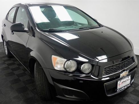 Used 2012 Chevrolet Sonic LS image 10