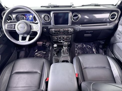 Used 2023 Jeep Wrangler Unlimited Sahara AWD/4WD image 21