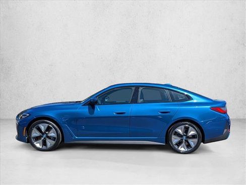 Used 2023 BMW i4 eDrive35 w/ Premium Package RWD image 9