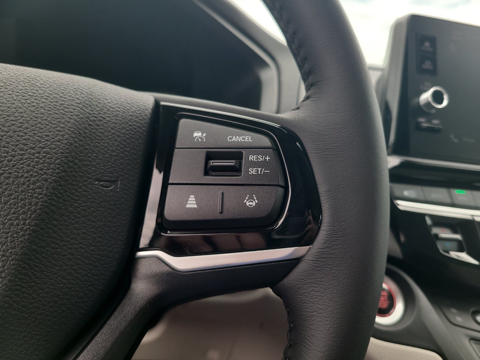 New 2027 Honda Odyssey EX-L image 13