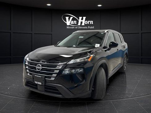 Used 2024 Nissan Rogue SV w/ SV Premium Package AWD/4WD image 3