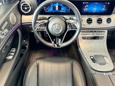 Used 2022 Mercedes-Benz E 350 Sedan image 21