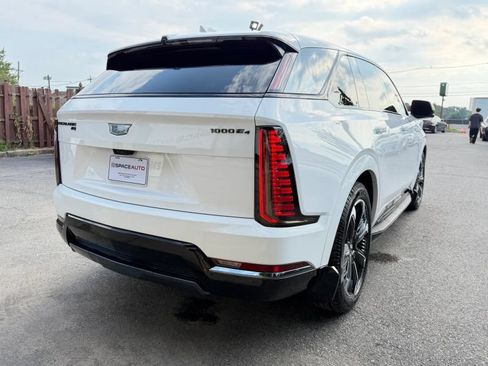 Used 2025 Cadillac Escalade IQ Sport 2 AWD/4WD image 6