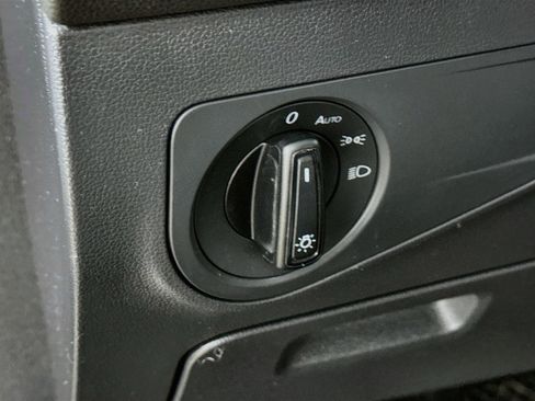 Used 2018 Volkswagen Tiguan S AWD/4WD image 12