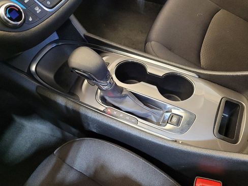 Used 2024 Chevrolet Malibu LT image 26