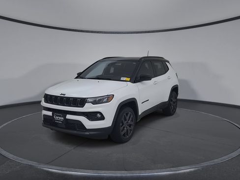 Used 2026 Jeep Compass Limited w/ Sun, Sound & Navigation Group AWD/4WD image 7