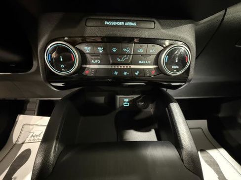 Used 2022 Ford Escape SE w/ Convenience Package AWD/4WD image 16
