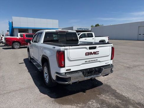 Used 2019 GMC Sierra 1500 SLT w/ SLT Premium Package AWD/4WD image 4