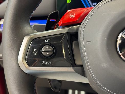 Used 2025 BMW M5 Base w/ Carbon Package image 36