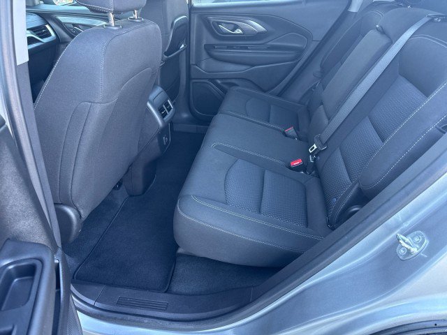 Used 2023 GMC Terrain SLE w/ Driver Convenience Package FWD image 24