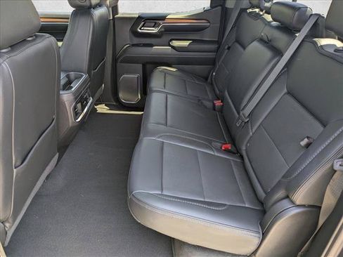 Used 2024 GMC Sierra 1500 Denali w/ Denali Reserve Package AWD/4WD image 16