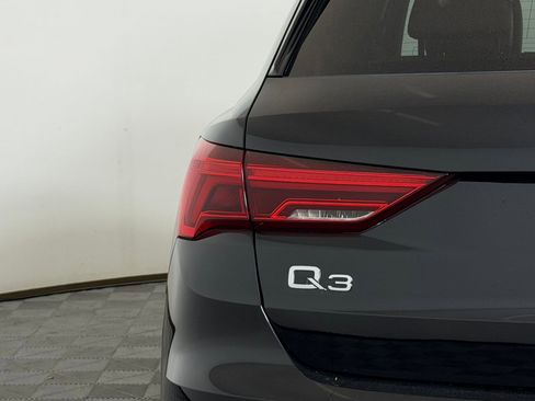 Certified 2025 Audi Q3 2.0T Premium Plus w/ Premium Plus Package image 13