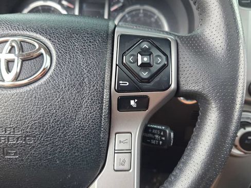 Used 2022 Toyota 4Runner Limited RWD image 26