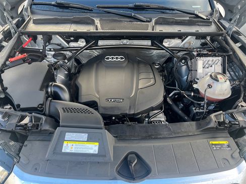 Used 2019 Audi Q5 2.0T Premium Plus w/ Premium Plus Package image 11