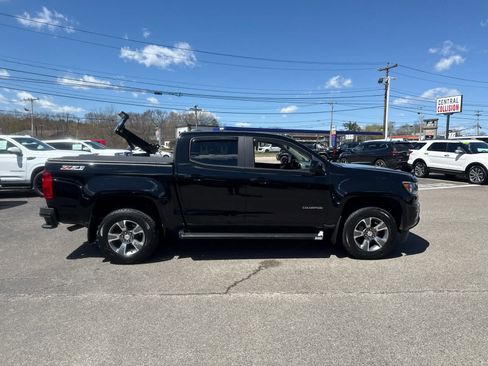 Used 2018 Chevrolet Colorado Z71 AWD/4WD image 6