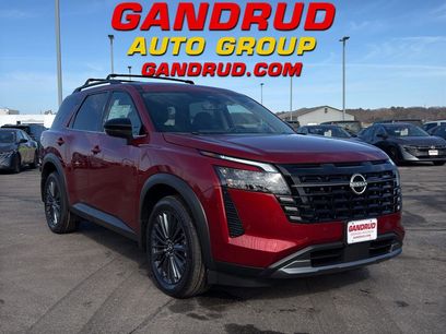 New 2026 Nissan Pathfinder SL