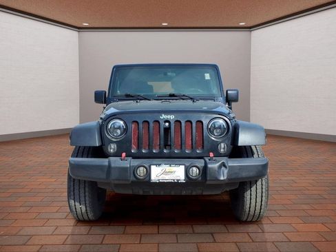 Used 2014 Jeep Wrangler Sport AWD/4WD image 2