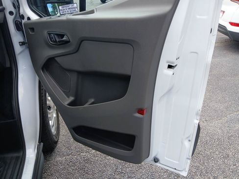 Used 2024 Ford Transit 350 XLT RWD image 16