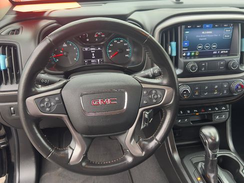 Used 2022 GMC Canyon AT4 w/ Driver Alert Package image 9