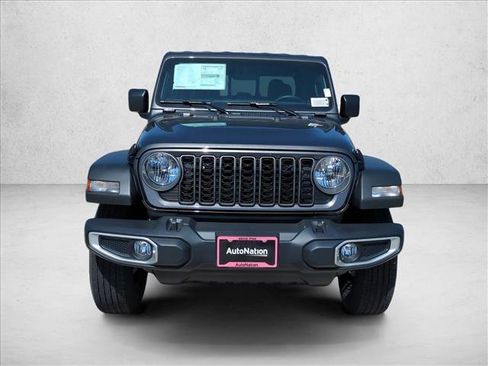 New 2026 Jeep Gladiator Sport AWD/4WD image 4