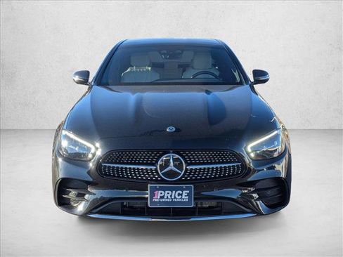 Used 2021 Mercedes-Benz E 350 4MATIC Sedan image 2