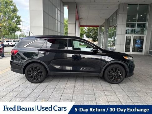 Used 2020 Kia Sorento S FWD image 5