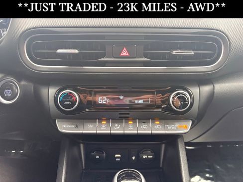 Used 2023 Hyundai Kona SEL w/ Convenience Package image 39