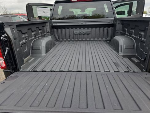 New 2026 GMC Sierra 1500 Elevation AWD/4WD image 12