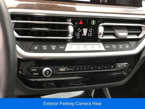 Used 2023 BMW X3 xDrive30i AWD/4WD image 11