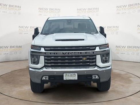 Used 2022 Chevrolet Silverado 2500 LTZ w/ LTZ Premium Package image 8