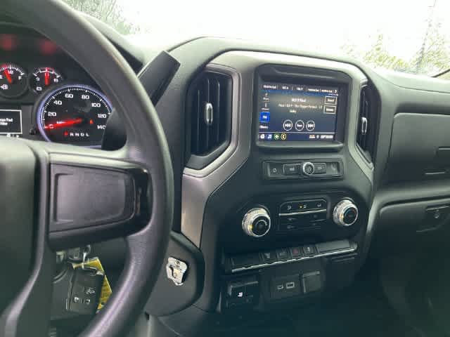 Used 2021 GMC Sierra 2500 4x4 Crew Cab w/ Gooseneck/5TH Wheel Package image 15