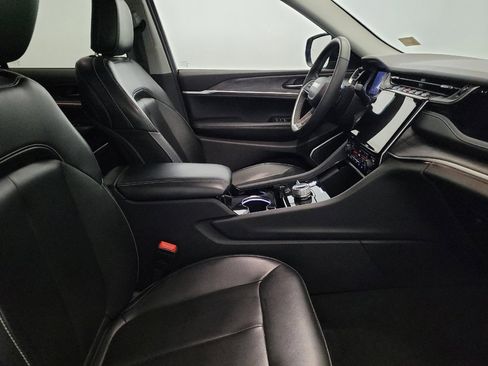 Used 2023 Jeep Grand Cherokee 4WD 4xe image 21
