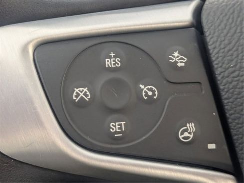 Used 2022 GMC Terrain SLT w/ Infotainment Package II image 17